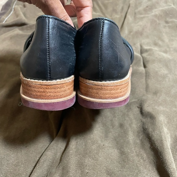 Bernardo black Leather Slip-On loafers 6.5 M - Picture 5 of 8